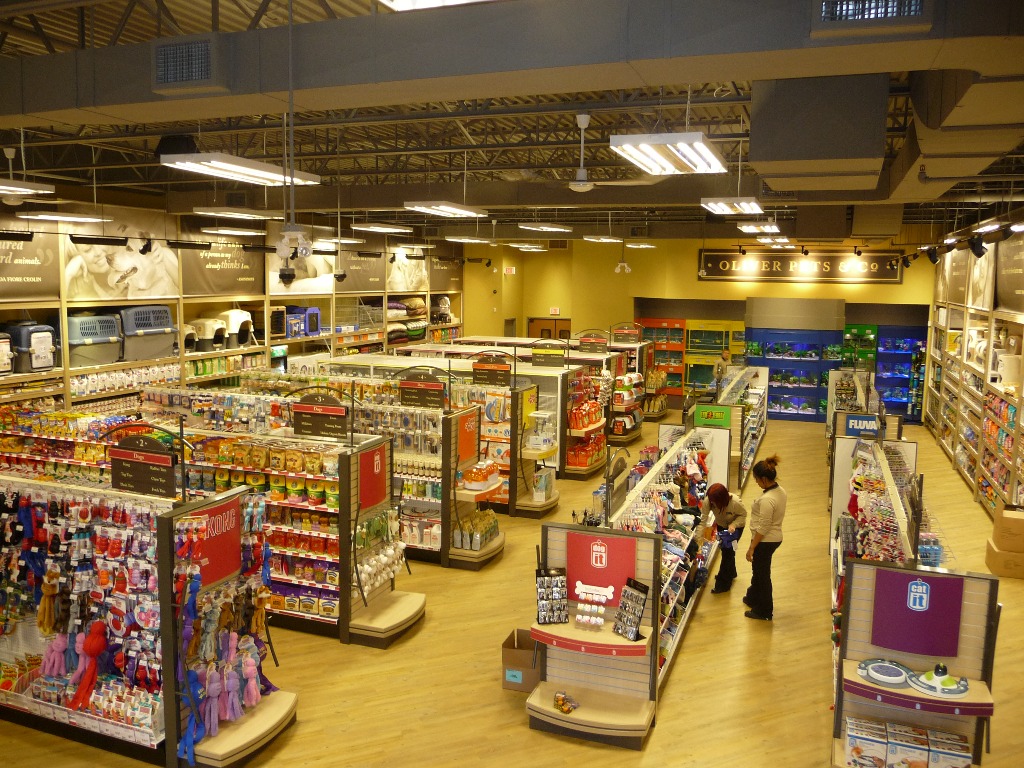 Pet Store Displays Wilson Display pet-store-displays-wilson-display